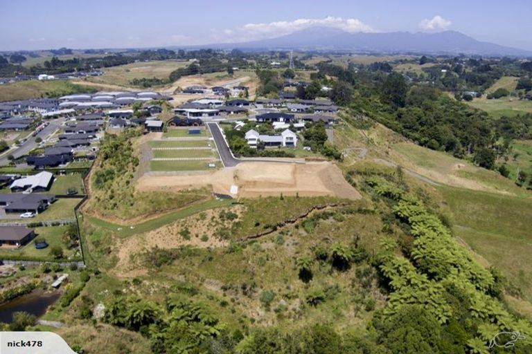 Photo of property in 10a Aderman Place, Hurworth, New Plymouth, 4310