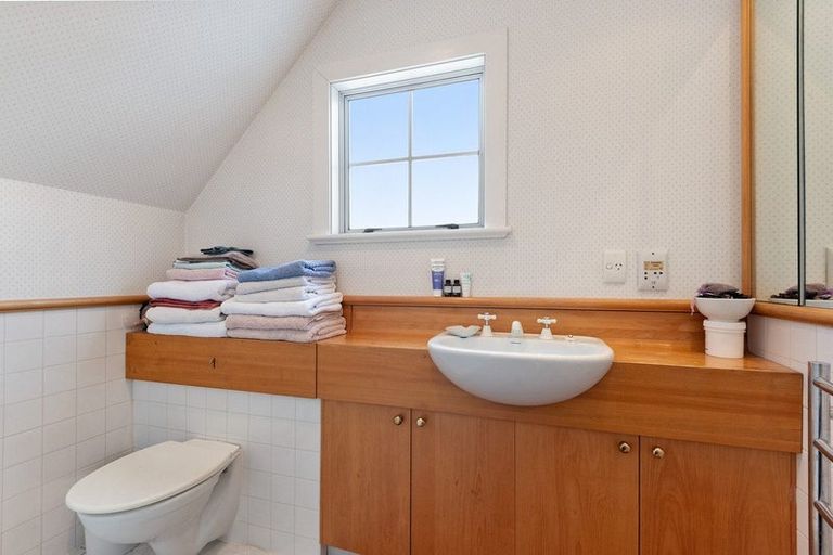 Photo of property in 18 Fifield Street, Roslyn, Dunedin, 9010