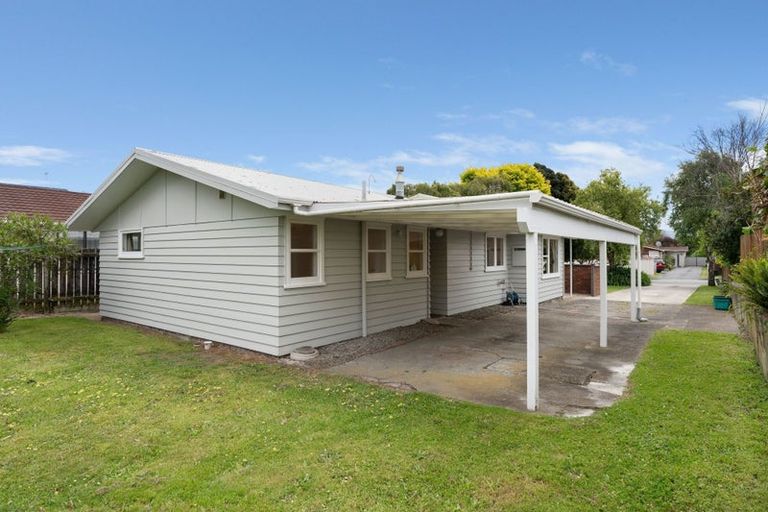 Photo of property in 22 Callender Terrace, Paraparaumu Beach, Paraparaumu, 5032