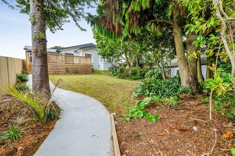 Photo of property in 407 Carrington Street, Upper Vogeltown, New Plymouth, 4310