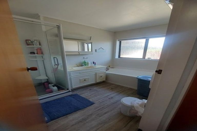 Photo of property in 25a Toru Road, Paraparaumu Beach, Paraparaumu, 5032