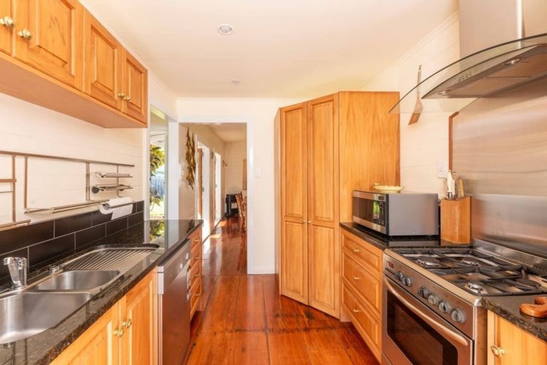 Photo of property in 36 Parnell Street, Rawene, Kaikohe, 0473