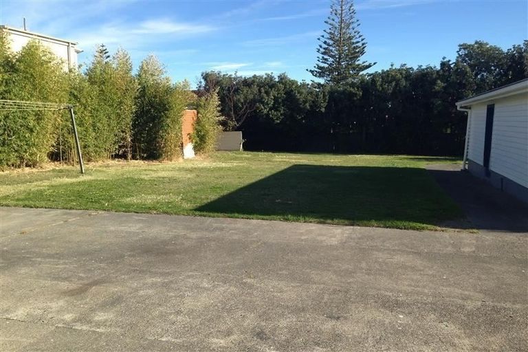 Photo of property in 8 The Esplanade, Westshore, Napier, 4110