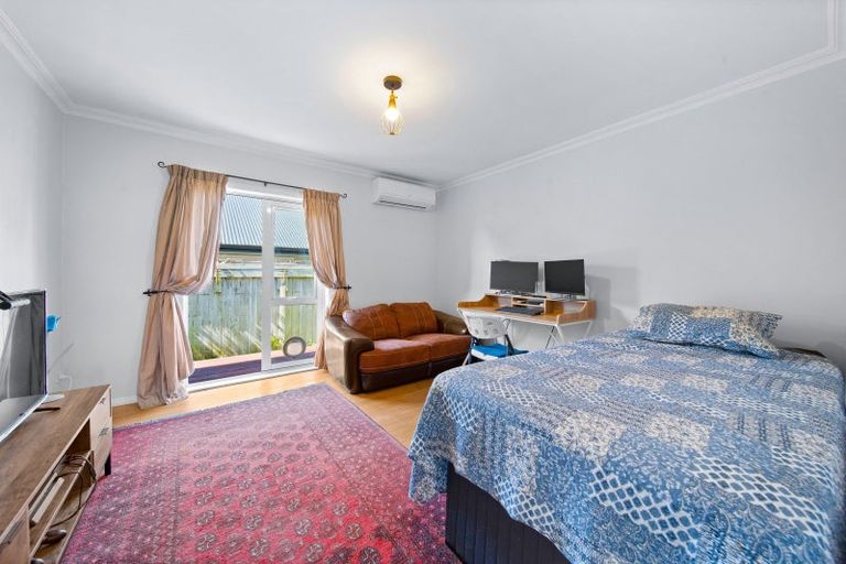 Photo of property in 52 East Street, Greytown, 5712