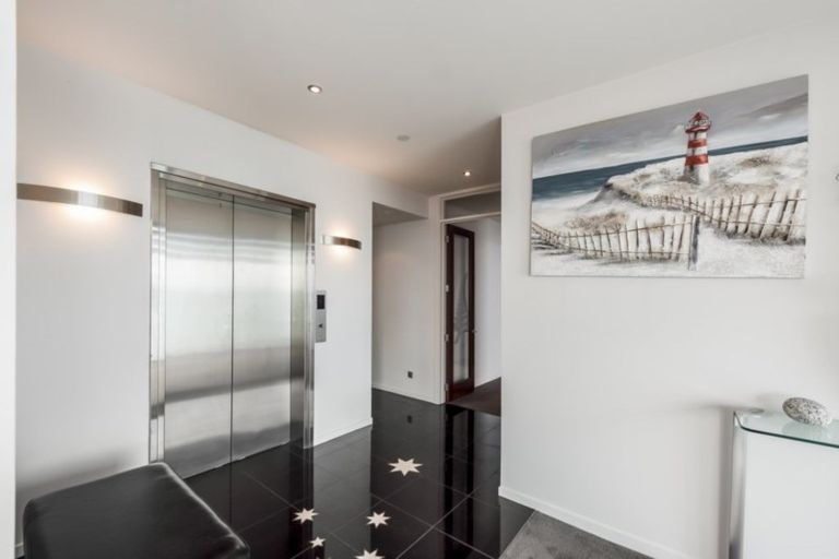 Photo of property in Quay Apartments, 108/283 Wakefield Quay, Stepneyville, Nelson, 7010