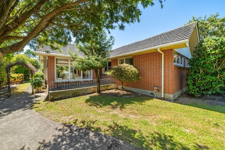 Photo of property in 30 Mccarthy Grove, Clouston Park, Upper Hutt, 5018