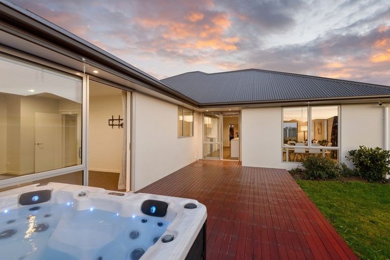 Photo of property in 78 Belmont Avenue, Rangiora, 7400