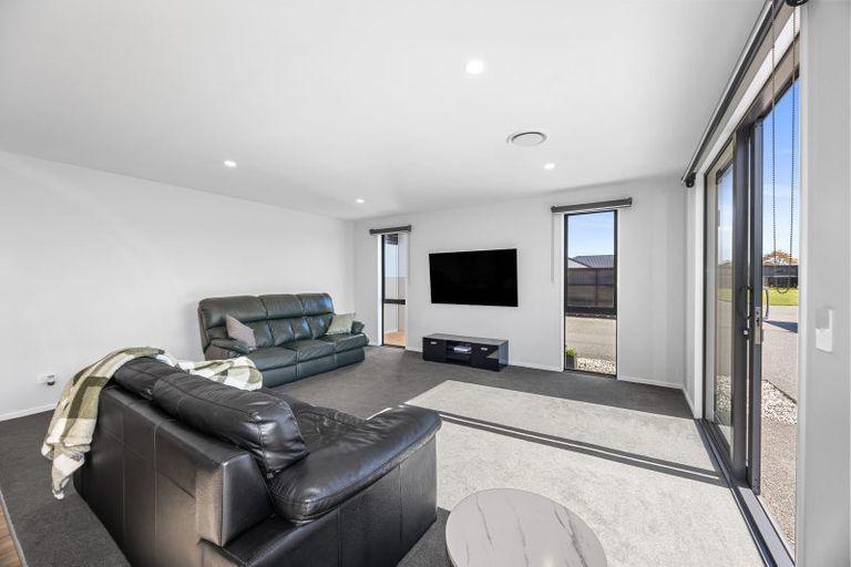 Photo of property in 9 Summerleas Lane, Halswell, Christchurch, 8025