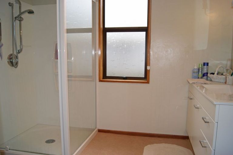 Photo of property in 42 Ronaldsay Street, Palmerston, 9430