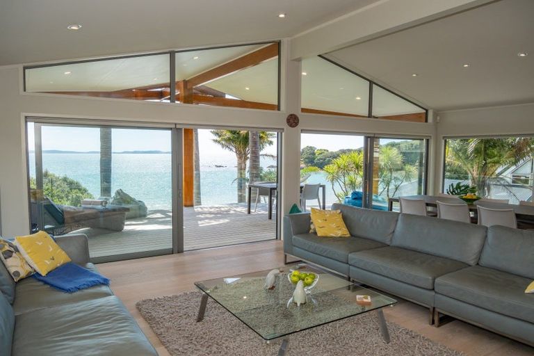 Photo of property in 21 Kupe Road, Coopers Beach, 0420