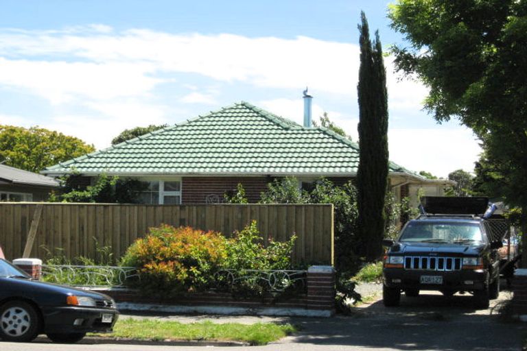 Photo of property in 119 Avonhead Road, Avonhead, Christchurch, 8042