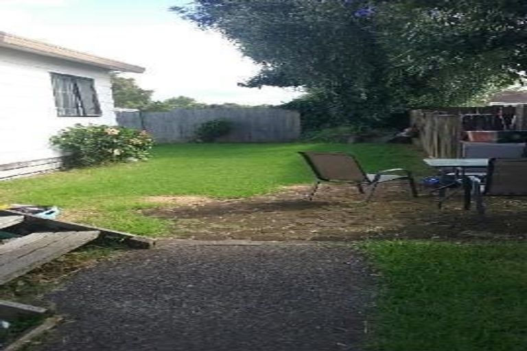 Photo of property in 38b Lindis Place, Mangere Bridge, Auckland, 2022