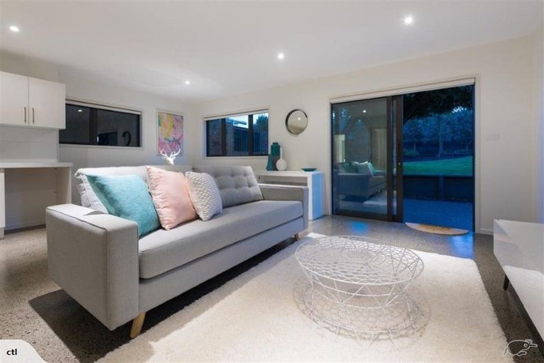 Photo of property in 11 Rita Street, Mount Maunganui, 3116