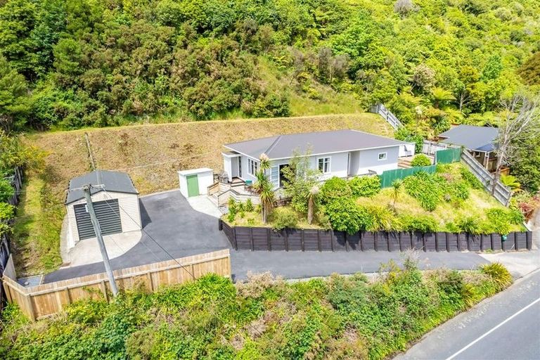 Photo of property in 104 Akatarawa Road, Birchville, Upper Hutt, 5018