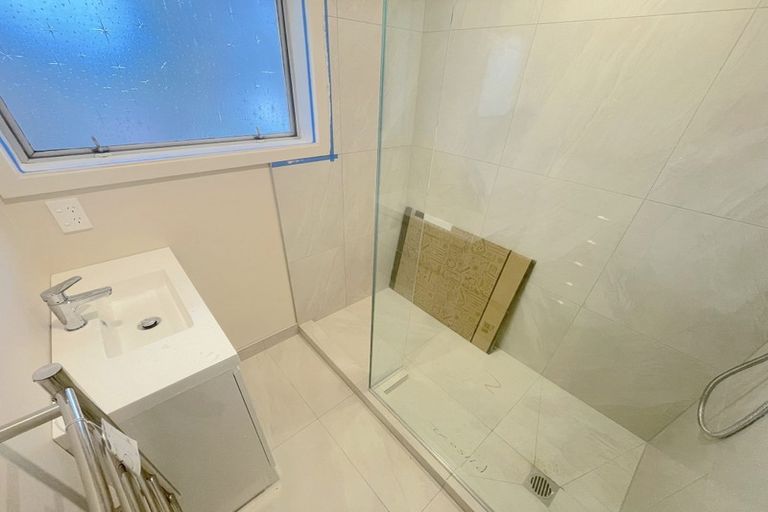 Photo of property in 2/23 Esmonde Road, Takapuna, Auckland, 0622