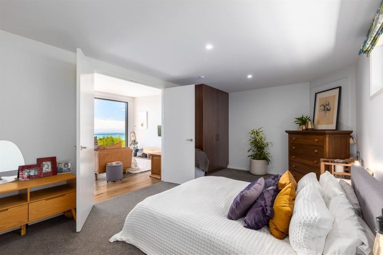 Photo of property in 155 Moncks Spur Road, Mount Pleasant, Christchurch, 8081