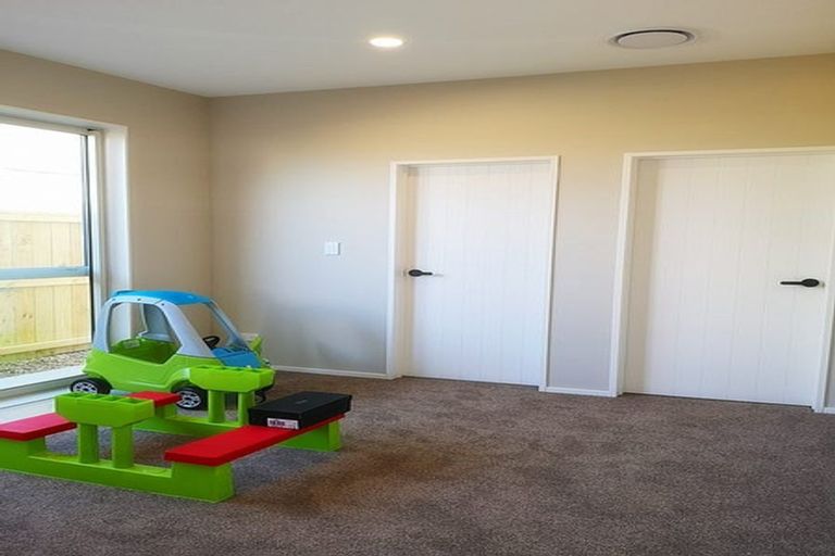 Photo of property in 12 Hinoki Way, Flat Bush, Auckland, 2019