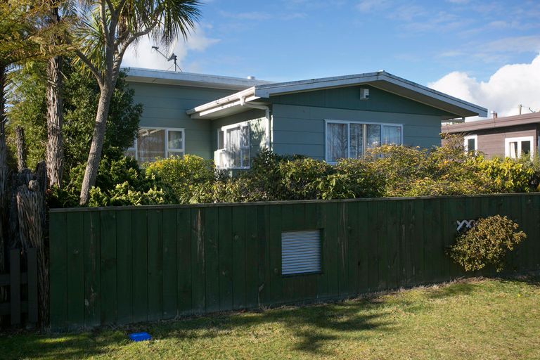 Photo of property in 56 Taupo View Road, Taupo, 3330