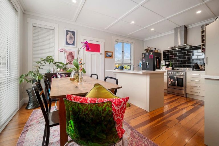 Photo of property in 43b Robertson Street, Glenholme, Rotorua, 3010