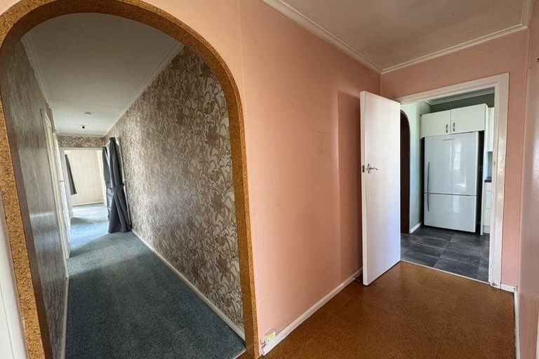 Photo of property in 7 Bowling Road, Greenmeadows, Napier, 4112