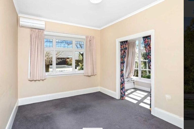 Photo of property in 6 Norwood Street, Beckenham, Christchurch, 8023