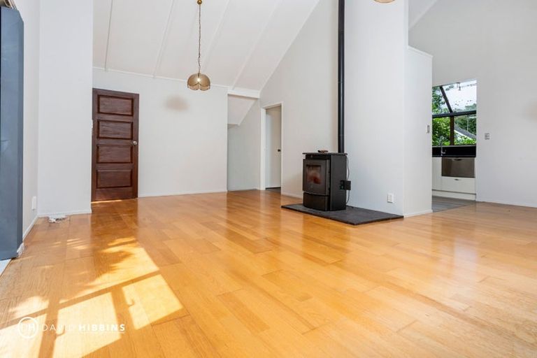 Photo of property in 2/30a Verbena Road, Birkdale, Auckland, 0626