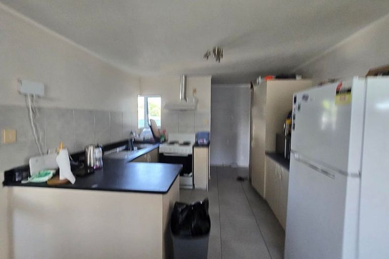 Photo of property in 4 Oratu Place, Manurewa, Auckland, 2102