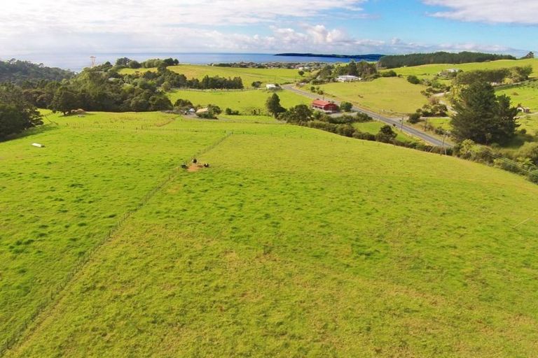Photo of property in 256 Pakiri Road, Leigh, Warkworth, 0985