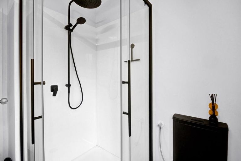 Photo of property in 84 Dorset Avenue, Lynmouth, New Plymouth, 4310