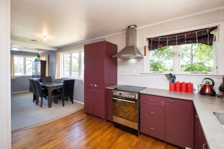 Photo of property in 28 Downing Avenue, Pirimai, Napier, 4112