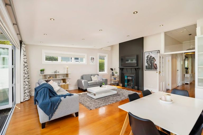 Photo of property in 26 Wairere Avenue, Mount Albert, Auckland, 1025