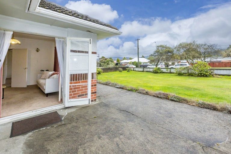 Photo of property in 1022 Fergusson Drive, Clouston Park, Upper Hutt, 5018