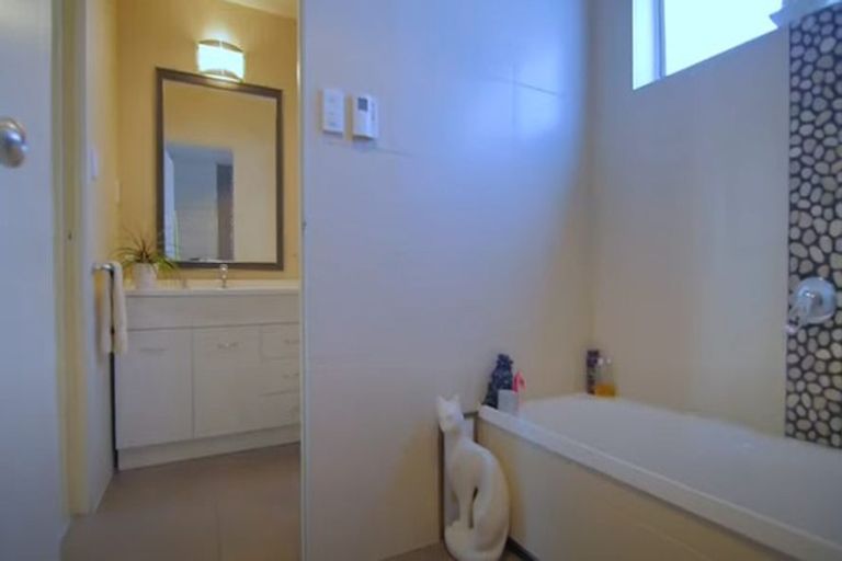 Photo of property in 44 Brightside Road, Stanmore Bay, Whangaparaoa, 0932