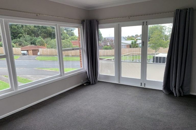 Photo of property in 35 Hinton Avenue, Forest Lake, Hamilton, 3200