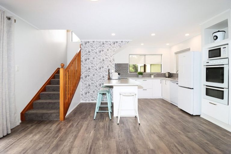 Photo of property in 10 Kereru Place, Masterton, 5810