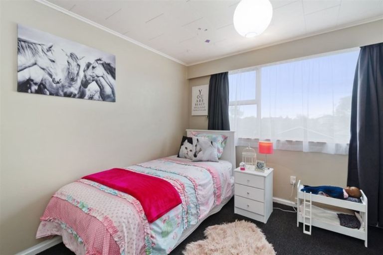 Photo of property in 3 Scotswood Place, Rangiora, 7400