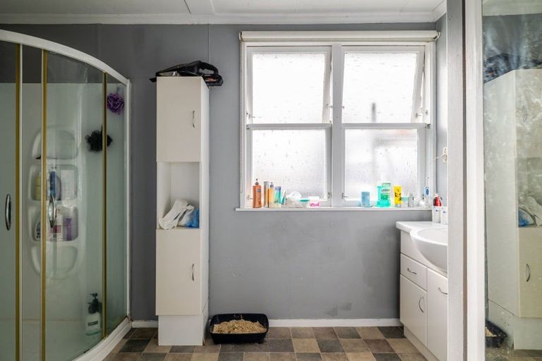 Photo of property in 70 Sedcole Street, Pahiatua, 4910