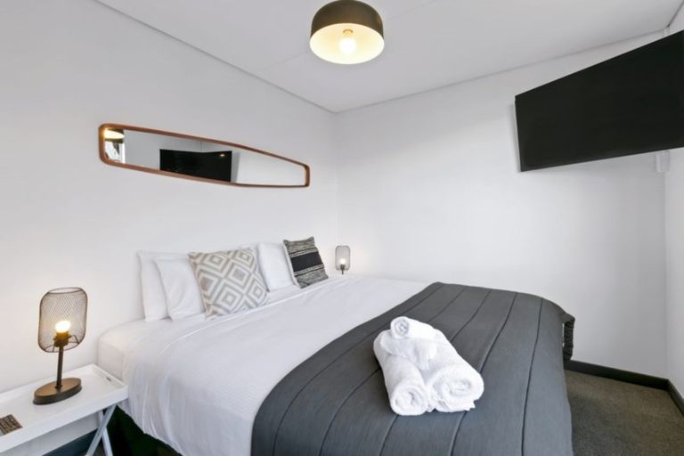 Photo of property in 41a-b Panorama Terrace, Queenstown, 9300