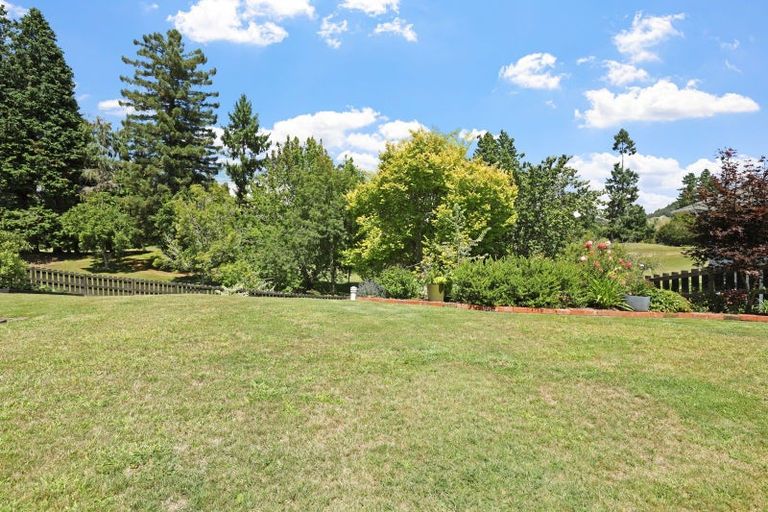 Photo of property in 11 Simmons Road, Taumarunui, 3920