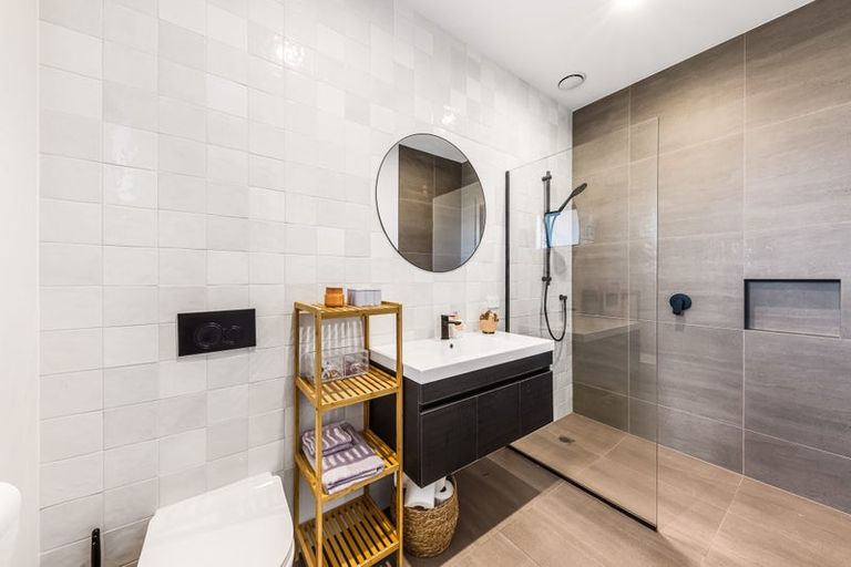 Photo of property in 38 Awatiro Drive, Kaukapakapa, 0871