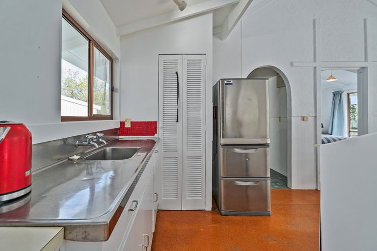 Photo of property in 64 Oyster Drive, Cooks Beach, Whitianga, 3591