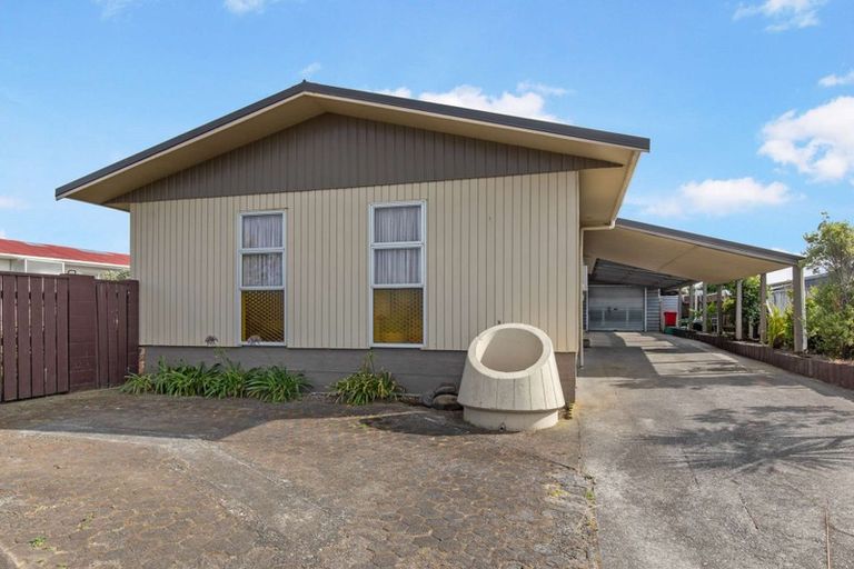 Photo of property in 31 Tongariro Street, Castlecliff, Whanganui, 4501