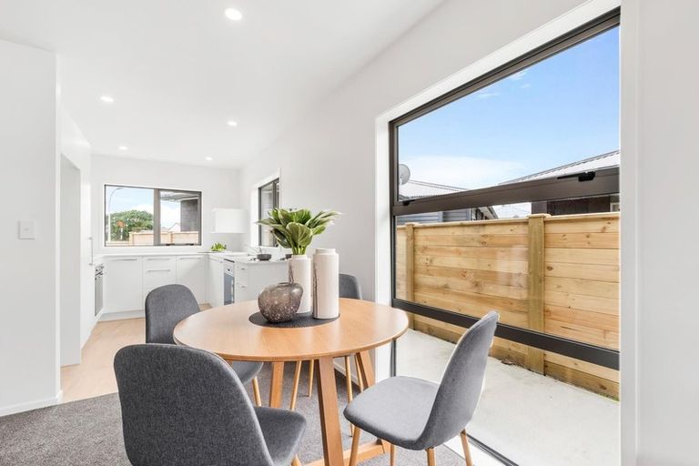 Photo of property in 118a Queen Street, Waiuku, 2123