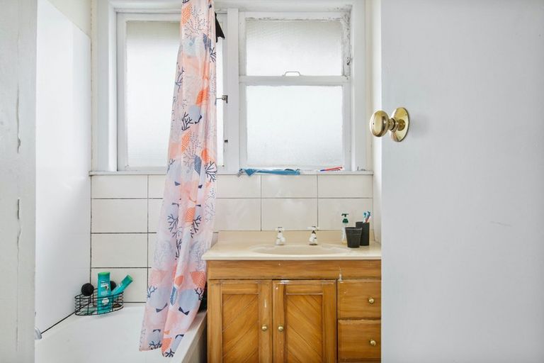 Photo of property in 39-41 Westmeath Street, Waitangirua, Porirua, 5024