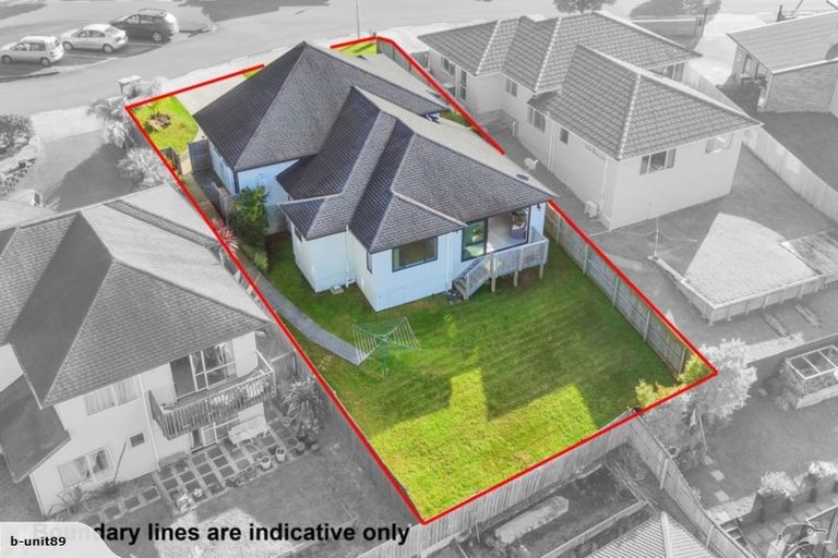 Photo of property in 16 Cityview Place, Massey, Auckland, 0614