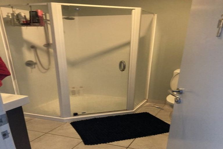 Photo of property in 3c Scotland Place, Hillcrest, Hamilton, 3216