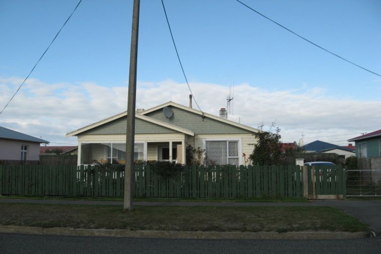 Photo of property in 15 Lynn Street, Oamaru North, Oamaru, 9400