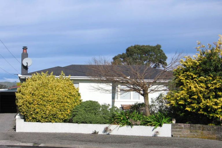 Photo of property in 14 Hinau Place, Lansdowne, Masterton, 5810