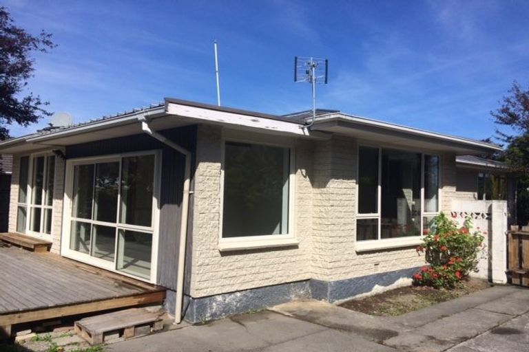 Photo of property in 7 Dinton Street, Russley, Christchurch, 8042