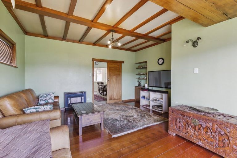 Photo of property in 11 Priscilla Crescent, Mornington, Wellington, 6021